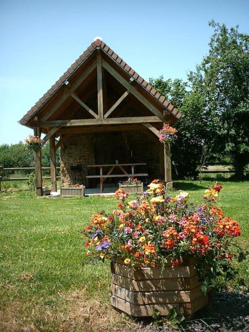 Gite : La Cochetiere : Ancienne Ferme 18Eme Villa Le Grais Esterno foto