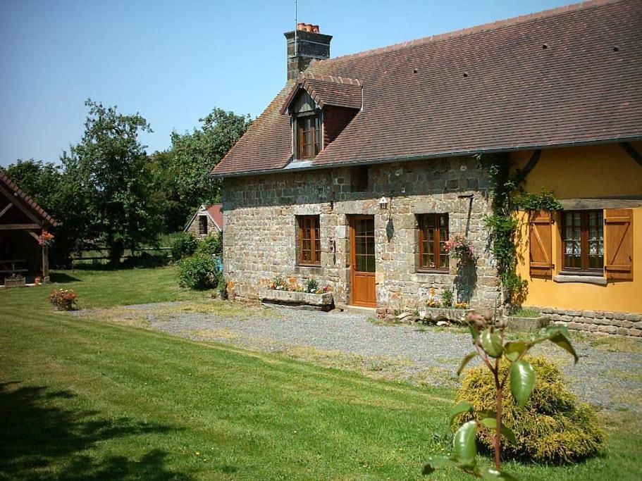 Gite : La Cochetiere : Ancienne Ferme 18Eme Villa Le Grais Esterno foto